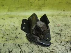 Кронштейн рычага nissan Qashqai