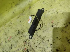 Антенна бесключевого доступа Mazda CX-7