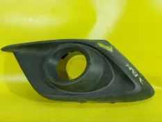Накладка противотуманной фары Mazda 3