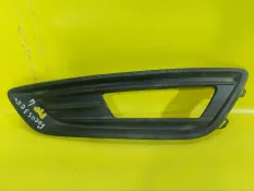 Накладка противотуманной фары ford Focus