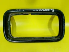 Рамка противотуманной фары Mitsubishi Lancer