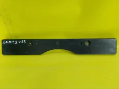 Площадка номерного знака toyota Camry