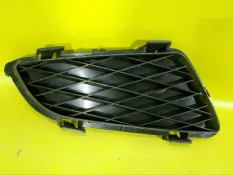 Решетка в бампер Mazda 6