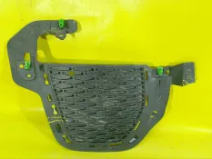 Решетка бампера land rover range rover evoque