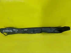 Пыльник крыла toyota RAV4