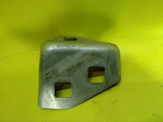 Кронштейн фары Mercedes Benz e-class