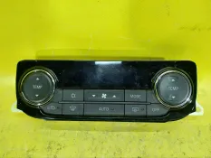 Блок управления климатической установкой Mitsubishi Pajero Sport