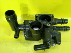 Корпус термостата Kia Sorento