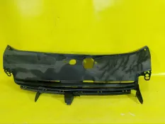 Решетка радиатора renault Clio