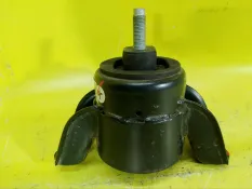 Опора двигателя Kia Cerato