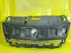 Кронштейн решетки радиатора renault Scenic