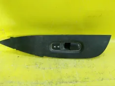 Кнопка стеклоподъемника nissan Qashqai
