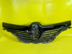 Решетка радиатора renault kaptur