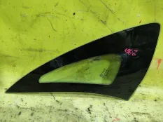 Стекло кузовное глухое Lada Granta