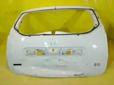 Дверь багажника renault duster