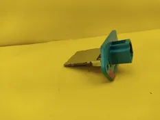 Резистор отопителя Lada Granta