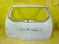 Дверь багажника renault duster