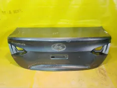 Крышка багажника Hyundai Solaris
