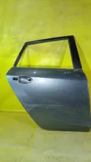Дверь Mazda 3