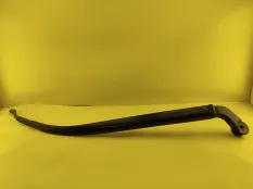 Поводок стеклоочистителя toyota Camry