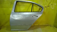 Дверь skoda Octavia