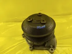 насос водяной(помпа) porsche cayenne