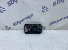 Блок предохранителей Land Rover Range Rover 2002-2005 YQE500370 L322