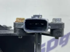 Интеркулер Nissan Pathfinder 2004-2014 14461EB360 R51 YD25DDTI, передний