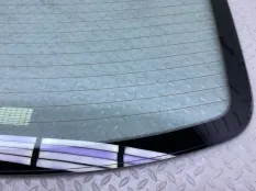 Стекло заднее Hyundai Solaris 2010-2017 871101R010 1, заднее