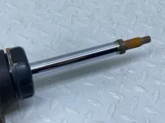 Амортизатор подвески Jeep Grand Cherokee 2010- 68029505AD WK2, передний