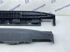 Порог Mercedes-Benz GLS 6.3 S AMG 2018 A1666900675 X166 157982, правый