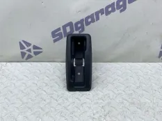 Накладка сиденья Mercedes-Benz GLS 6.3 S AMG 2018 A1669243037 X166 157982, задняя правая