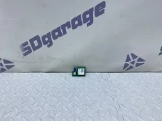 Усилитель антенны Porsche Taycan 2021 9J1035500A 9J1 EBFA