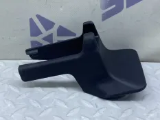 Заглушка сиденья Lexus NX 300H/200T 2020 7213742050C0 Z10 2ARFXE-2500CC 16-VALVE DOHC EFI, передняя правая