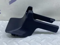Заглушка сиденья Lexus NX 300H/200T 2020 7215878010C0 Z10 2ARFXE-2500CC 16-VALVE DOHC EFI, передняя левая