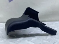 Заглушка сиденья Lexus NX 300H/200T 2020 7212842030C0 Z10 2ARFXE-2500CC 16-VALVE DOHC EFI, передняя левая