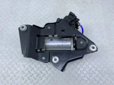 Компрессор пневмоподвески Bmw 7er 2023 37206895101 G70 B58B30P
