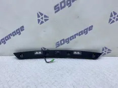 Кнопка открывания багажника Jaguar F-TYPE 2017 T2R14171 X152 AJ133 V8 (200AN), задняя