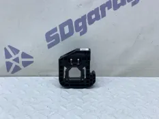 Крепление радиатора BMW X5 2021 17118642753 G05 B58B30C, левое