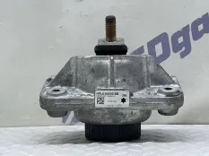 Подушка двигателя LAND ROVER RANGE ROVER 2016 LR105970 L405 5.0 OHC SGDI SC V8 БЕНЗИН - AJ133 (200AN), передняя