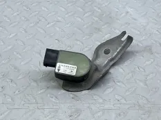 Датчик дорожного просвета Volkswagen Touareg 2006 7L0616214C GP BJN, передний правый