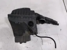 Корпус воздушного фильтра BMW 7er 2001-2008 13717527115 E65, передний