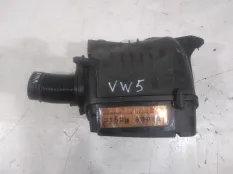 Корпус воздушного фильтра Volkswagen Touran 2003-2010 1K0129684 1, передний