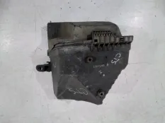 Корпус воздушного фильтра Cadillac CTS 2002-2007 10396598 1, передний