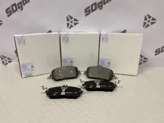 Комплект тормозных колодок передних GLC C253 Mercedes-Benz GLC Coupe Рестайлинг 2020- A0004202404 C253 654920