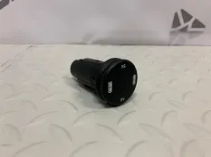 Розетка USB LAND ROVER DISCOVERY 5 2020 LR061523 L462 3.0 V6 D GEN2 MONO TURBO, задняя