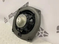 Динамик в дверь LAND ROVER DISCOVERY 5 2019 LR079526 L462 3.0 V6 D GEN2 TWIN TURBO