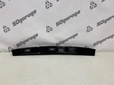 Накладка крышки багажника LAND ROVER DISCOVERY 5 2019 LR083124 L462 3.0 V6 D GEN2 TWIN TURBO, задняя