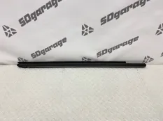Уплотнитель стекла двери Lexus NX 300H/200T 2020 6817278011 Z10 2ARFXE-2500CC 16-VALVE DOHC EFI, передний левый