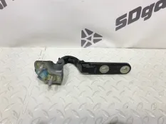 Петля крышки багажника Mercedes-Benz GLS 350 d 4MATIC 2018 A1667403100 W166 (D51) 642 OM642, задняя